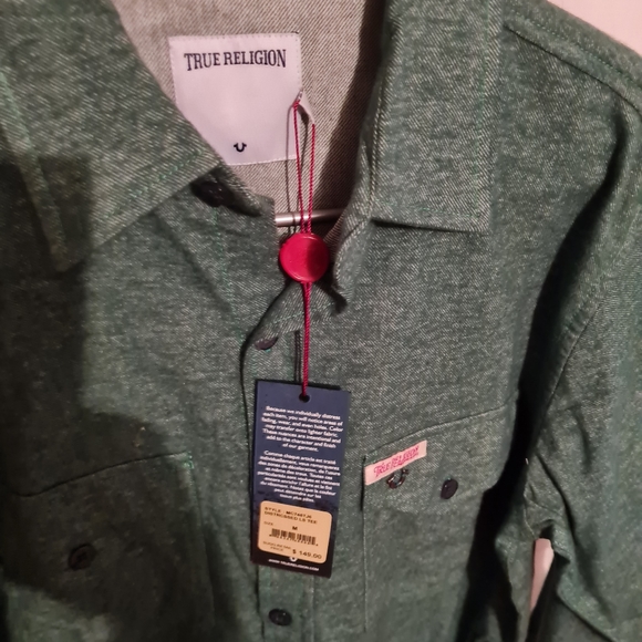 Button up - Picture 2 of 3